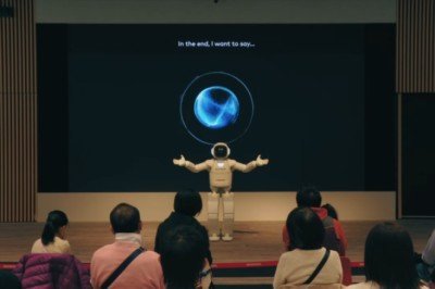 Robot Asimo, son gösterisini yaparak emekliliğe yelken açtı: Gözyaşlarına boğuldular