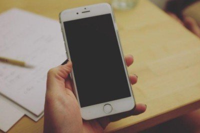 Sosyal medya bunu konuşuyor... Twitter, iPhone 6 desteğini durdurdu!