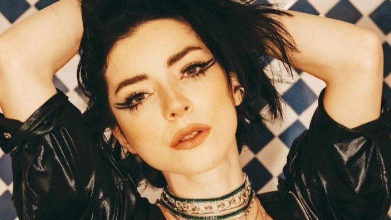 Ünlü oyuncu Merve Boluğur ev halini paylaştı! "Manzaram alev"