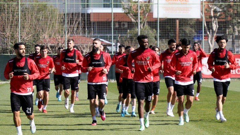 Alanyaspor'da derbi haftası