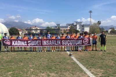 Gazipaşa’da sporcular 'kadına şiddete' dur dedi