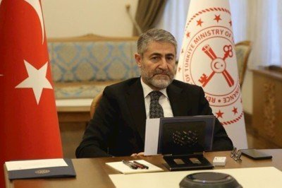 Hazine Bakanı Nebati: Kur-faiz sarmalından çıktık
