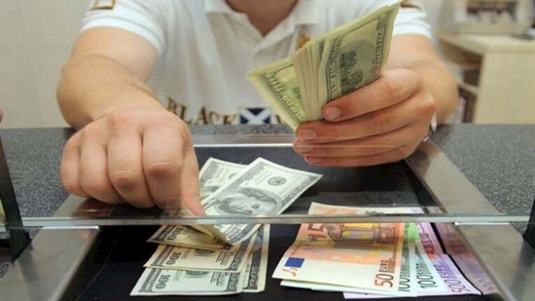 Piyasalar yeni haftaya hareketli başladı