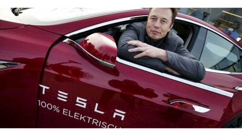 Tesla, Çin'de satılan 125 bin 785 otomobili geri çağırdı