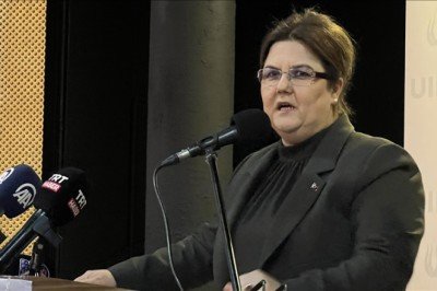 Bakan Yanık'tan Almanya'daki Türk ailelere 'Koruyucu aile olun' çağrısı