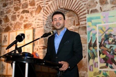 Beşiktaş'taki Tarihi Hamam'da kültür sanat!