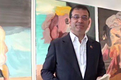 İBB Başkanı Ekrem İmamoğlu'ndan Artweeks@Akaretler’e ziyaret