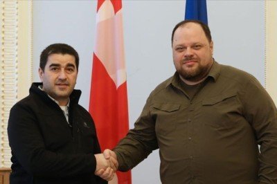 Ukrayna, Gürcistan'ı Rusya'ya karşı uluslararası yaptırımlara katılmaya çağırdı