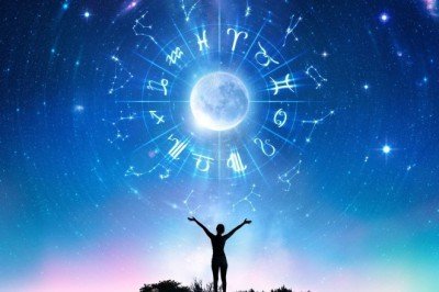 Biraz yükselen burçtan bahsedelim. Nedir? Ne değildir? Herkesin bir yükseleni var mıdır? Herkes yükselir mi? Ne anlama gelir, bir yararı var mıdır?