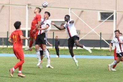 Beşiktaş U19: 1-1