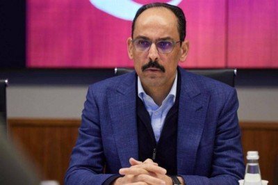 Cumhurbaşkanlığı Sözcüsü Kalın Kiev'de Zelenski ile görüştü