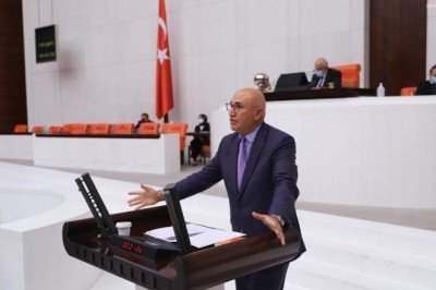 Mahmut Tanal Mücella Yapıcı'dan Mesaj Getirdi: 