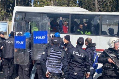 Mecidiyeköy'den Taksim'e yürümek isteyen eylemcilere müdahale