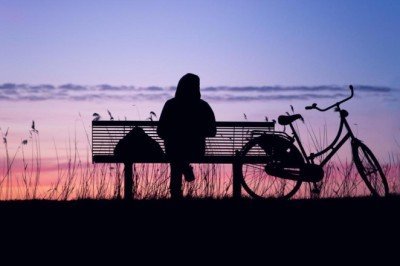 Yeni araştırma: Yalnızların işsiz kalma olasılığı daha yüksek