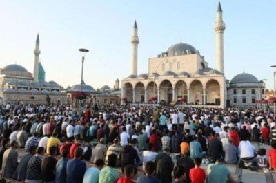 Ramazan Bayramı namazının saat kaçta kılınacak? İstanbul, Ankara, İzmir, Iğdır, Çanakkale...