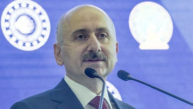 Adil Karaismailoğlu: İki taşı üst üste koymadan eleştiren var