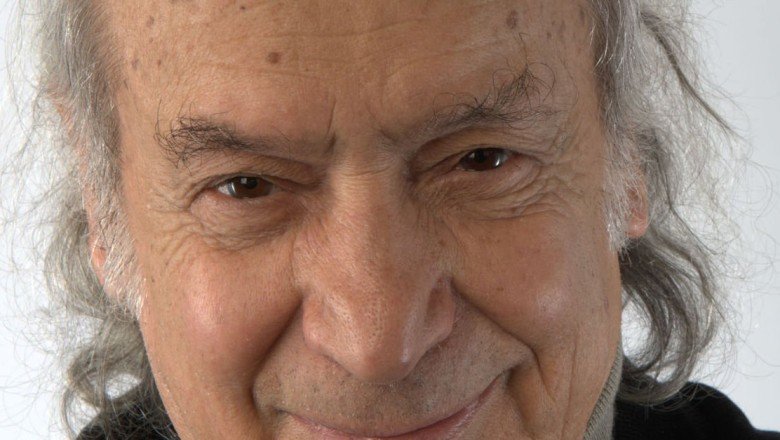 Agah Özgüç toprağa verildi