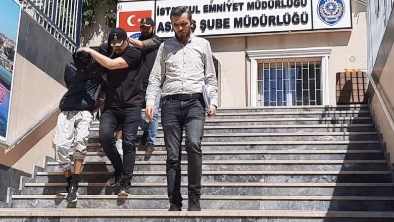 Alacak kavgasında arkadaşlarını öldürdüler!