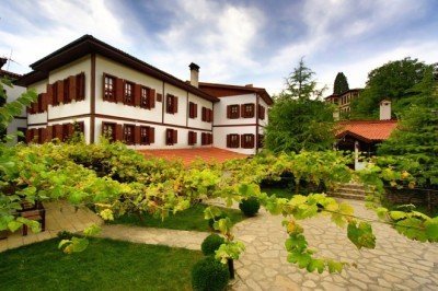 Safranbolu Nerede, Nasıl Gidilir? Safranbolu Gezilecek Yerler Nelerdir?