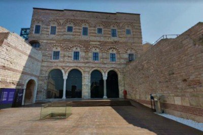 Tekfur Sarayı Nerede, Nasıl Gidilir? Tekfur Sarayı Tarihi Ve Özellikleri...