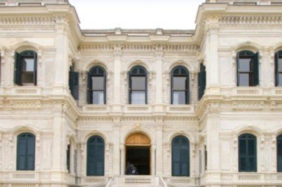 Yıldız Sarayı Nerede, Nasıl Gidilir? Yıldız Sarayı Tarihi Ve Özellikleri...