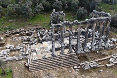 Zeus Tapınağı Nerede, Nasıl Gidilir? Zeus Tapınağı Tarihi Ve Özellikleri...