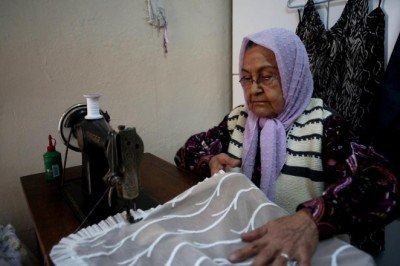 90 yaşında bir genç: Zeliha Öğretmen