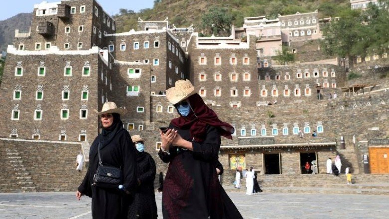 AB, Katar ve Kuveytliler için vizeyi kaldırıyor