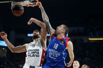 Anadolu Efes adım adım Final Four'a