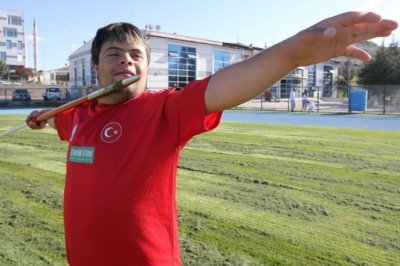 Down sendromlu ciritçi, dünya şampiyonasına hazırlanıyor