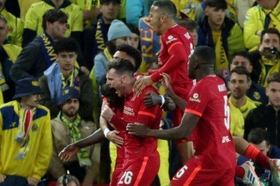 Şampiyonlar Ligi: Liverpool final yolunda avantajı yakaladı
