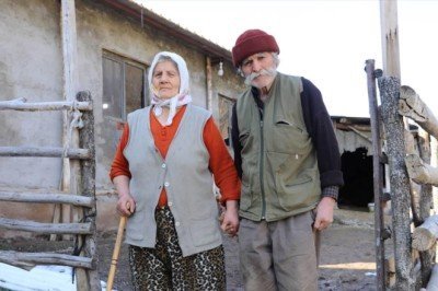 55 yıldır kimsenin olmadığı mezrada yaşıyorlar