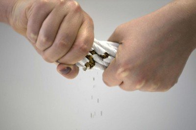 Oruç tutmak sigarayı bırakmada kolaylık sağlıyor