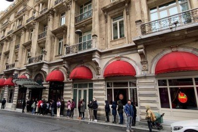 Tarihi Pera Palasa büyük ilgi