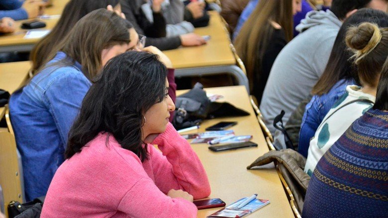 Türkiye'deki üniversite öğrenci sayısı arttı