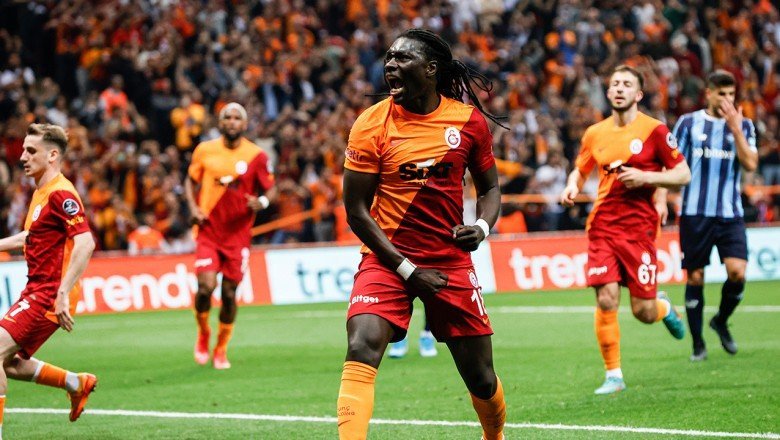 Adana Demirspor'u deviren Galatasaray taraftarına galibiyetle veda etti