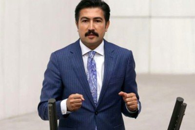 Cahit Özkan'dan AK Parti'nin görevine son verdiği iddiasına açıklama