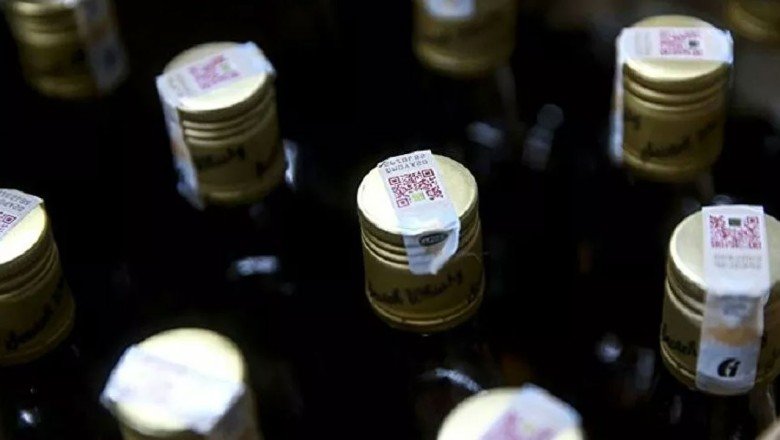 İstanbul'un 4 ilçesinde alkol operasyonu! 24 ton içkiyi turistik yerlere göndereceklerdi