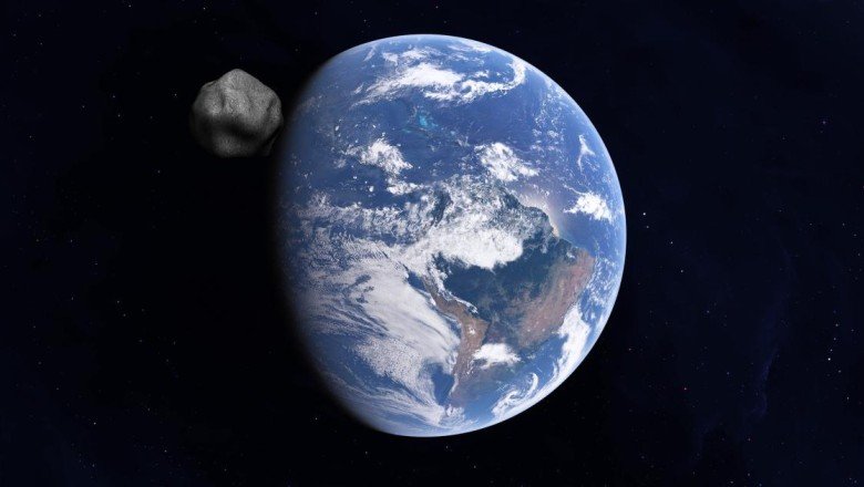NASA pazar gününü işaret edip açıkladı: Dev asteroit Dünya'ya doğru geliyor