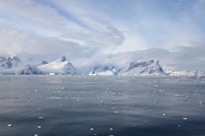 Antarktika'daki buz tabakasının altında büyük miktarda su bulundu