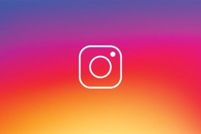 Instagram logosunu değiştirdi