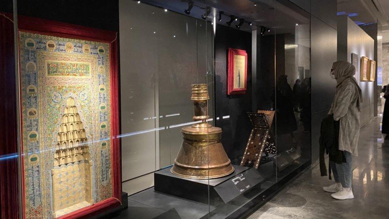 Asırlık seccadeler görücüye çıktı