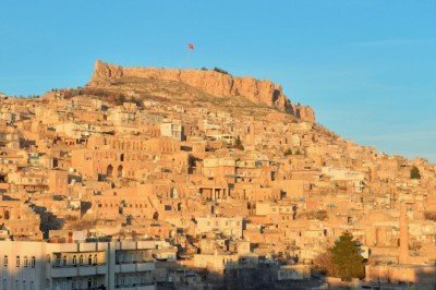 Mardin'in tarihi betonarme yapılardan arındırılıyor
