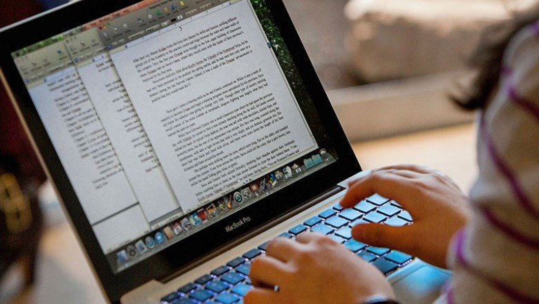 Karar yazarı Beki: Edebiyat, günün sonunda kitabın TikTok'una yenilmez