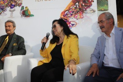 Türkan Şoray ve Kadir İnanır, Eskişehir'de Oya Müzesi'ni açtı