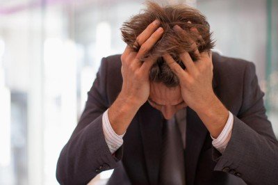 Araştırma: Her 6 kişiden 1'i baş ağrısı çekiyor