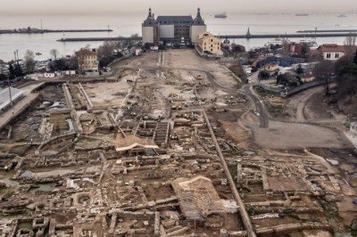 Haydarpaşa hazinesi: 5 metre kazıp M.Ö. 5. yüzyıla indiler