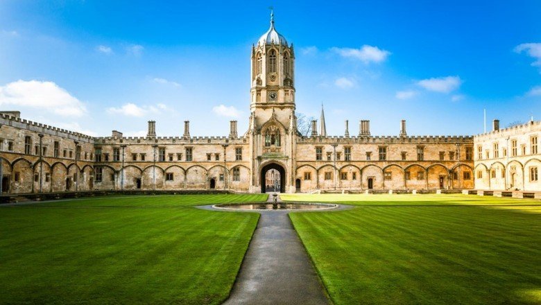 En sinematografik lokasyonlar (Harry Potter'dan Yüzüklerin Efendisi'ne filmlerin çekildiği mekanlar)