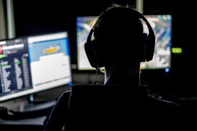 Oyun karakterini çalan kişiye hapis cezası