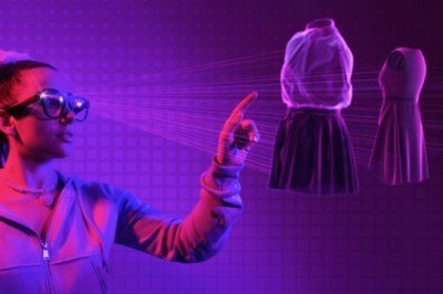 İnternet alışverişlerinde kumaşa dokunmak dijital modayla mümkün